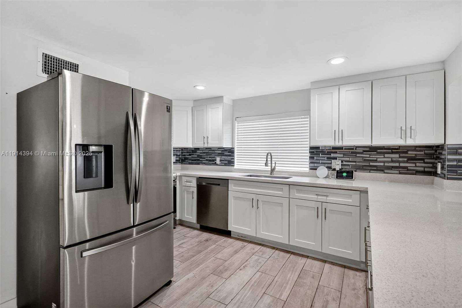 NICHOLS HEIGHTS - Residential