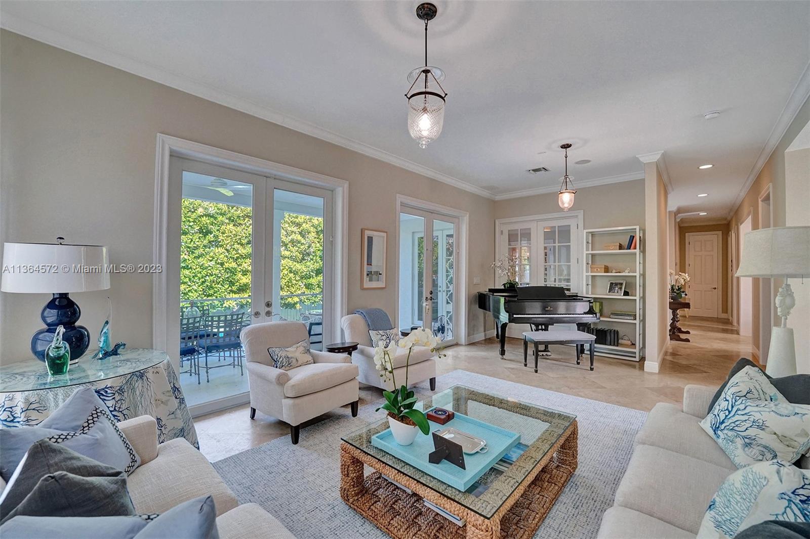 TROPICAL ISLE HOMES SUB 4 - Residential