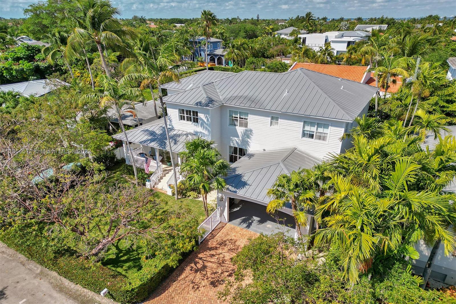 TROPICAL ISLE HOMES SUB 4 - Residential