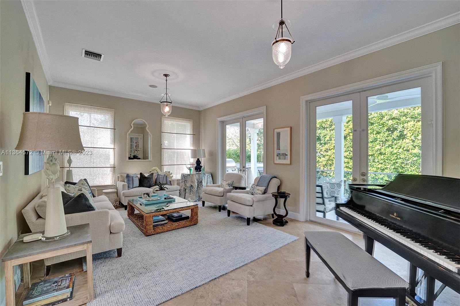 TROPICAL ISLE HOMES SUB 4 - Residential