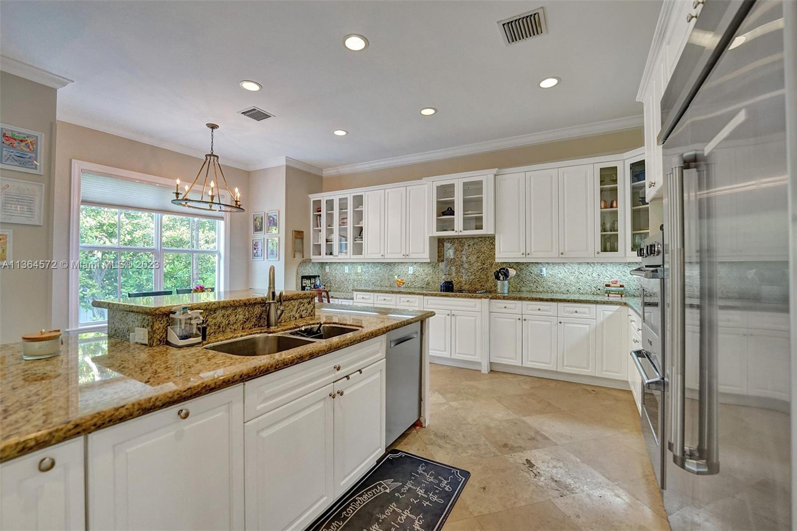 TROPICAL ISLE HOMES SUB 4 - Residential