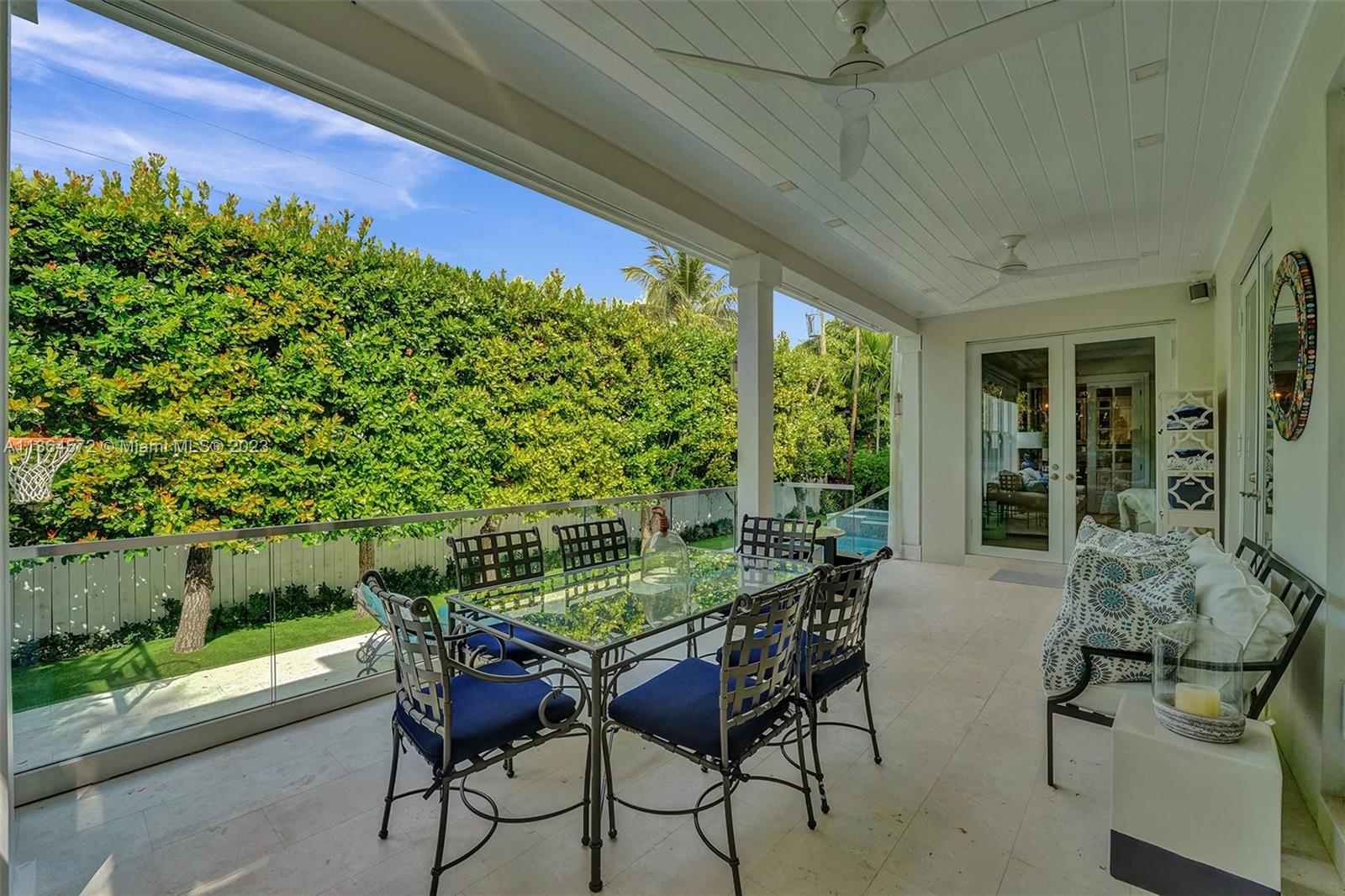 TROPICAL ISLE HOMES SUB 4 - Residential