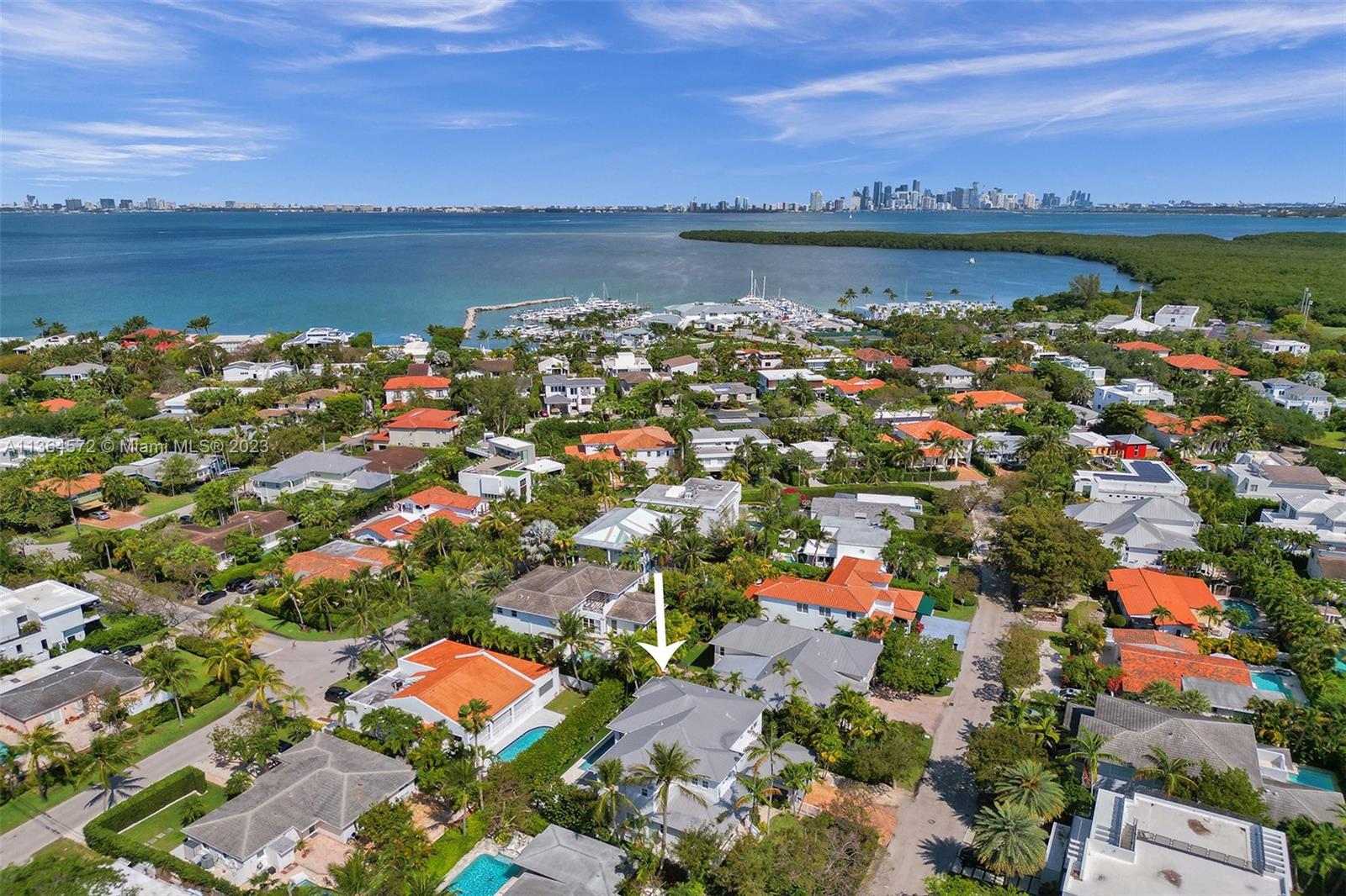 TROPICAL ISLE HOMES SUB 4 - Residential