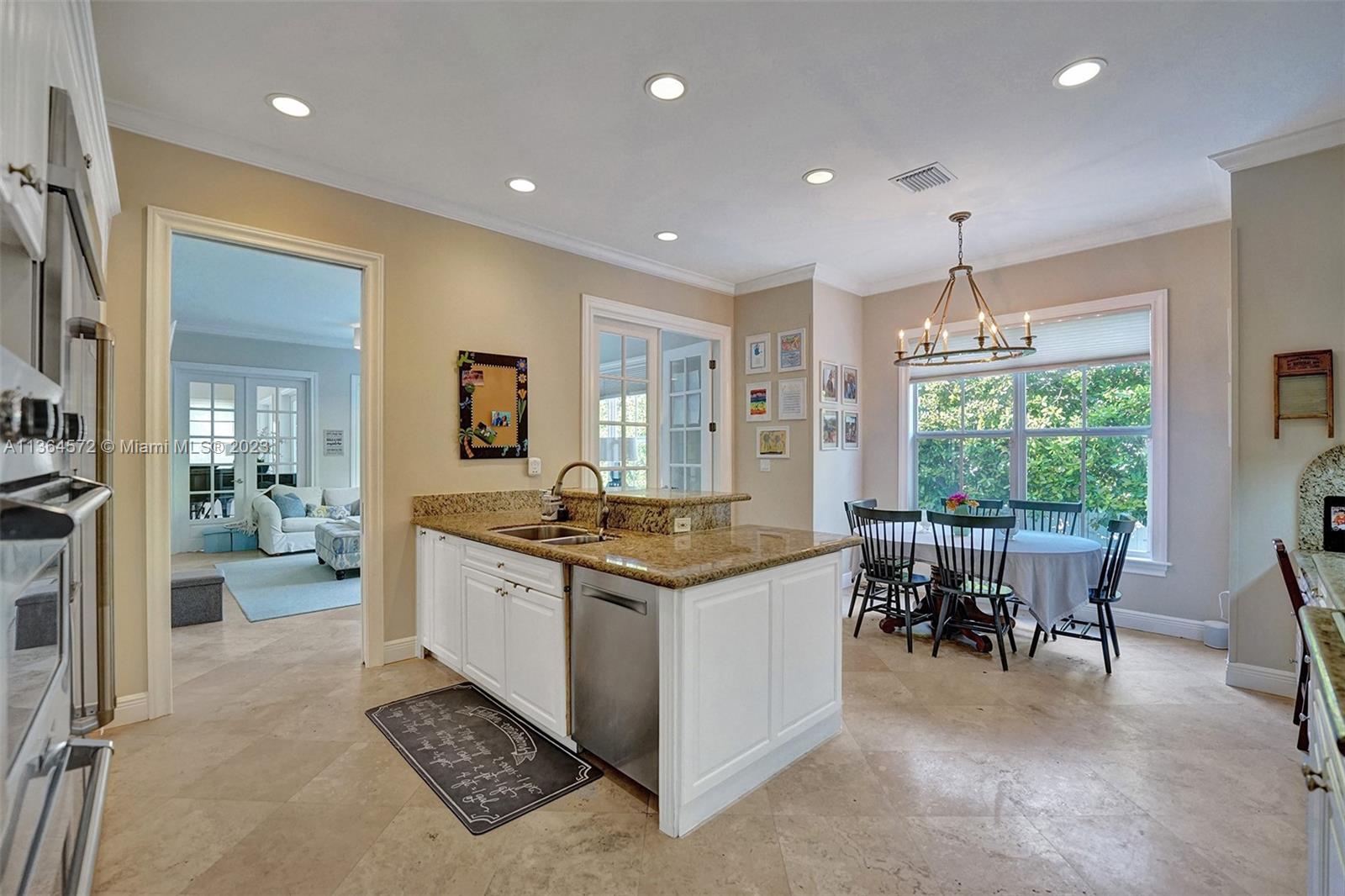 TROPICAL ISLE HOMES SUB 4 - Residential