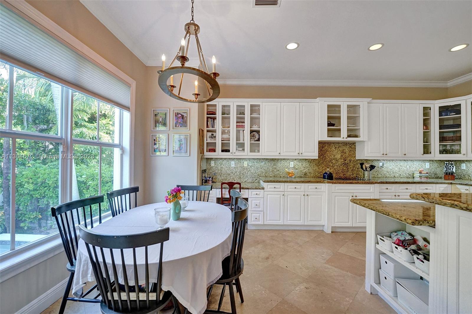 TROPICAL ISLE HOMES SUB 4 - Residential