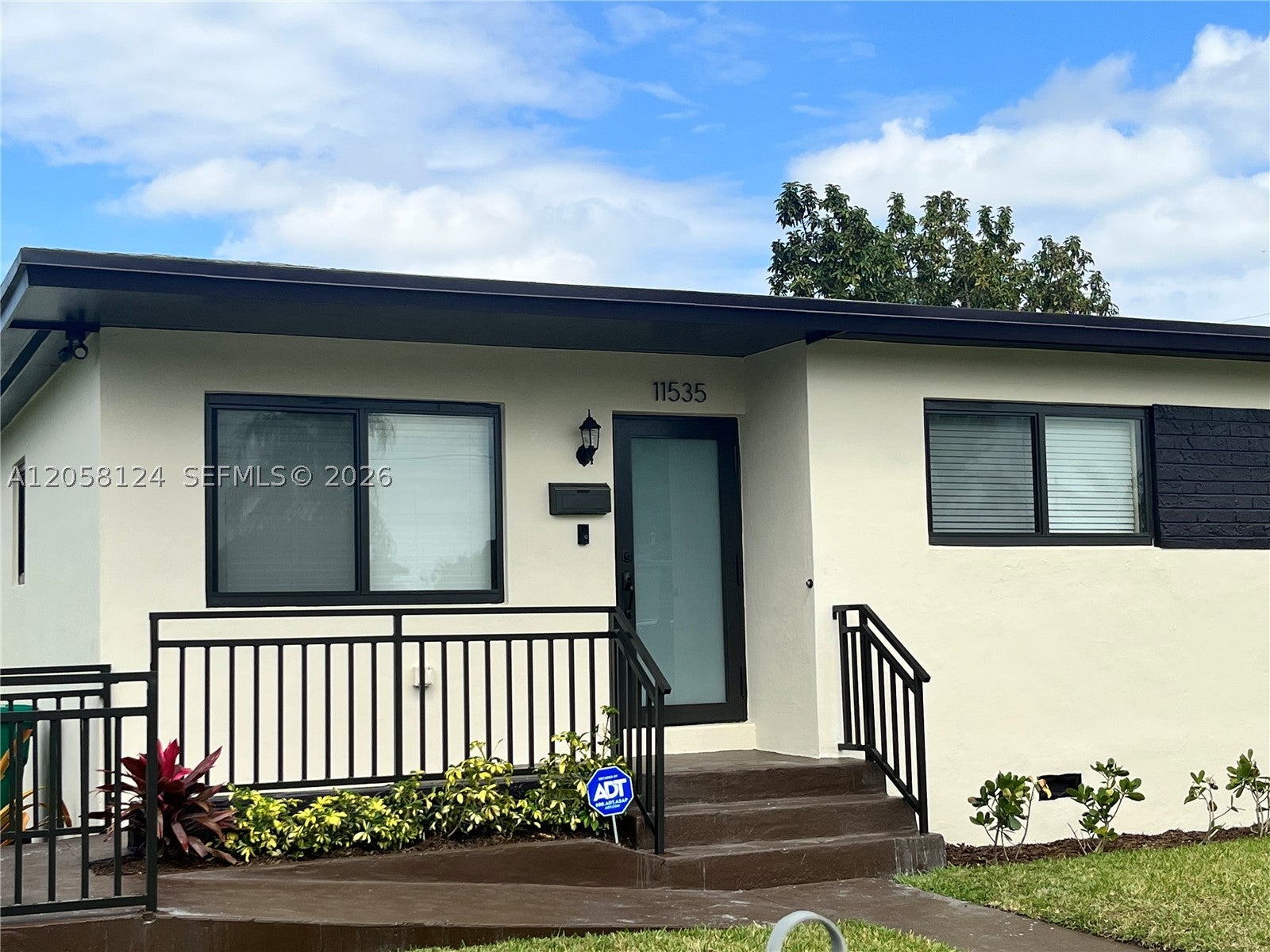 11535 SW 139th Ter n/a