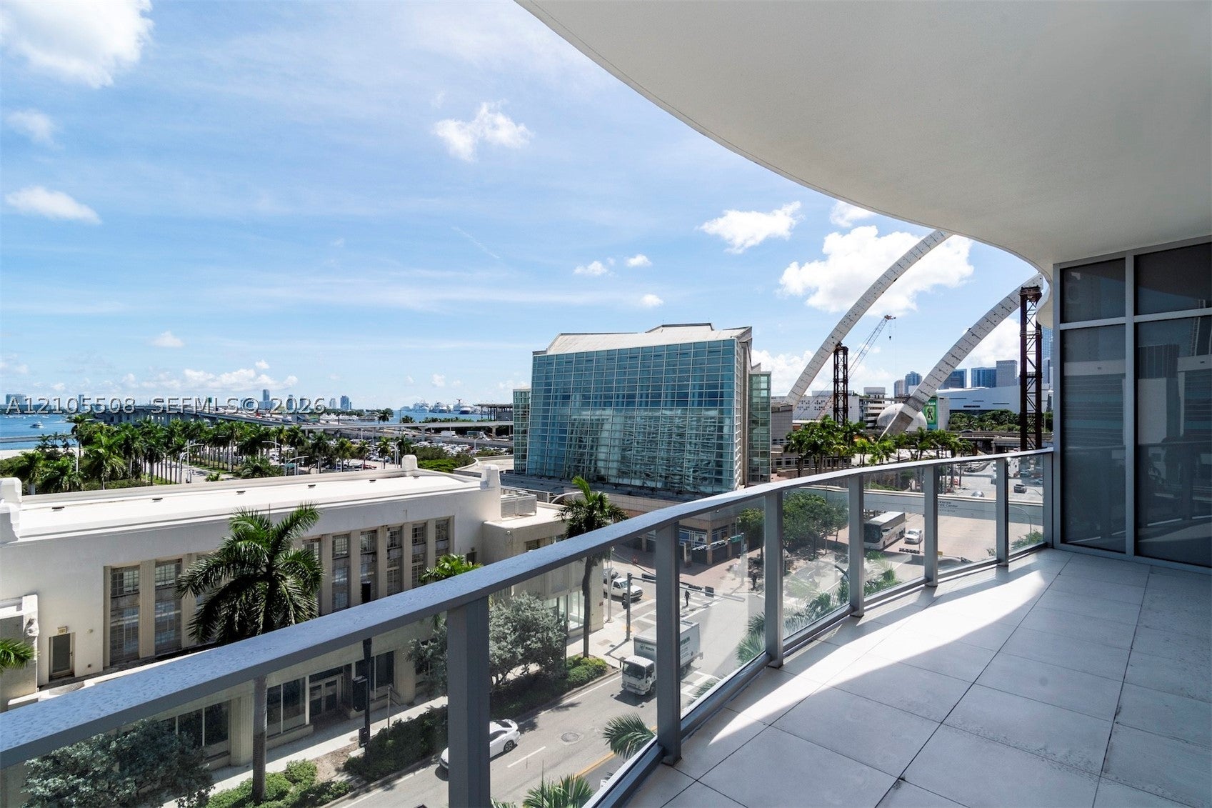 1400 Biscayne Blvd 504