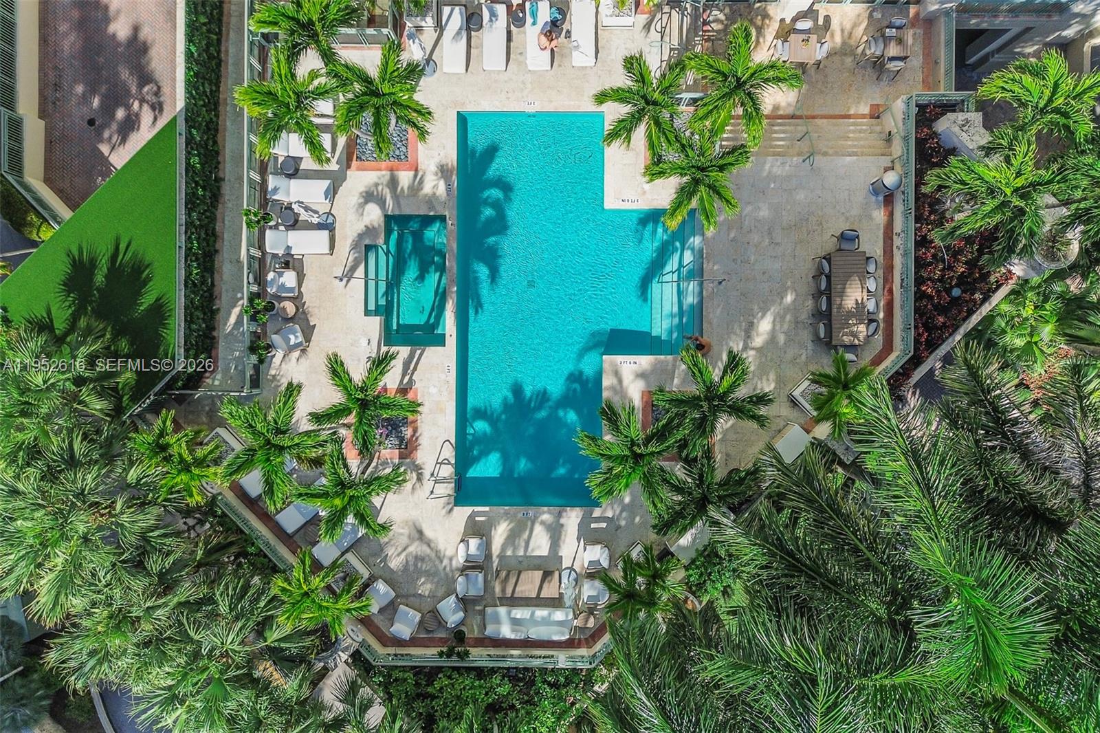 THE TOWER RESIDENCES COND - Residential