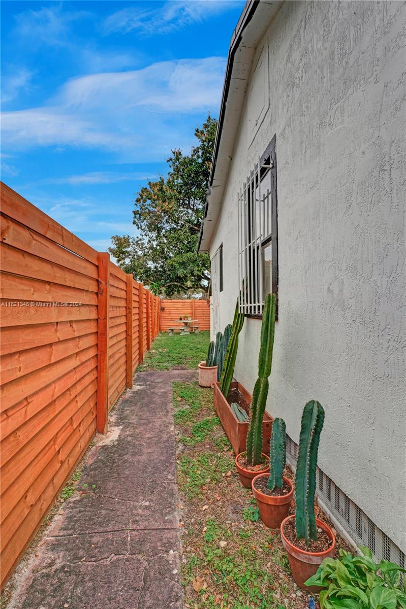 PINEWOOD PARK PL AMD 2ND - Residential Income