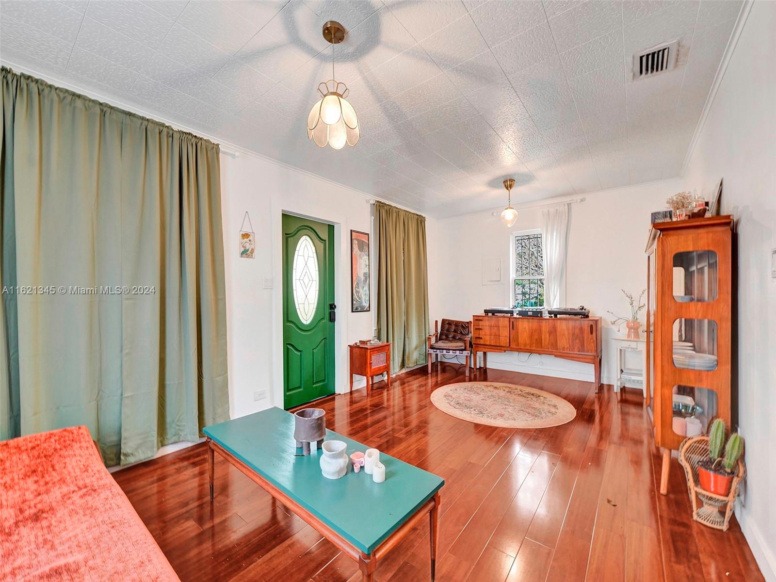 PINEWOOD PARK PL AMD 2ND - Residential Income