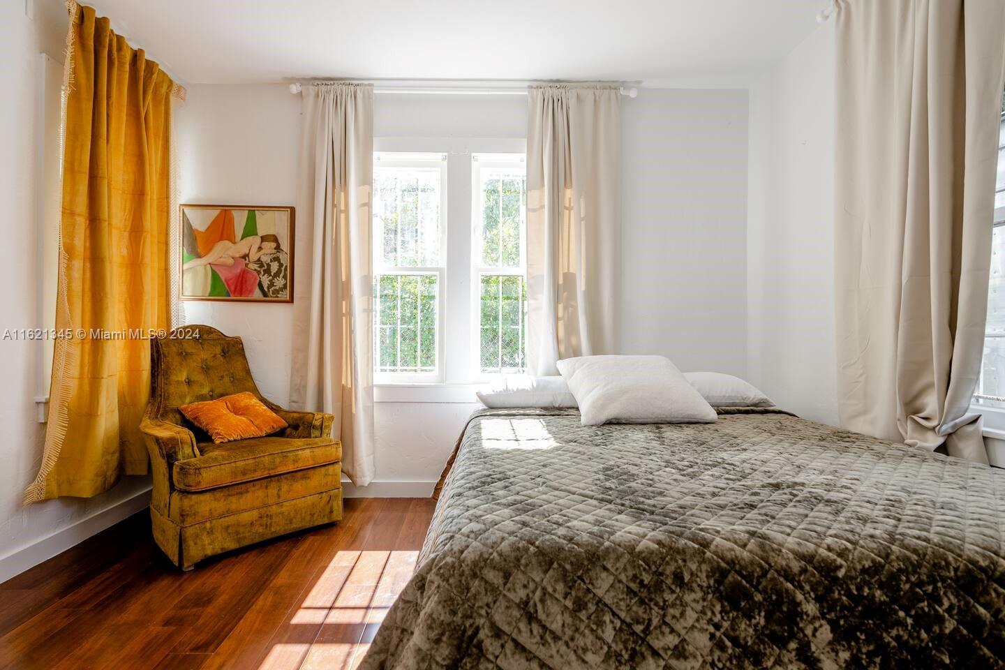 PINEWOOD PARK PL AMD 2ND - Residential Income