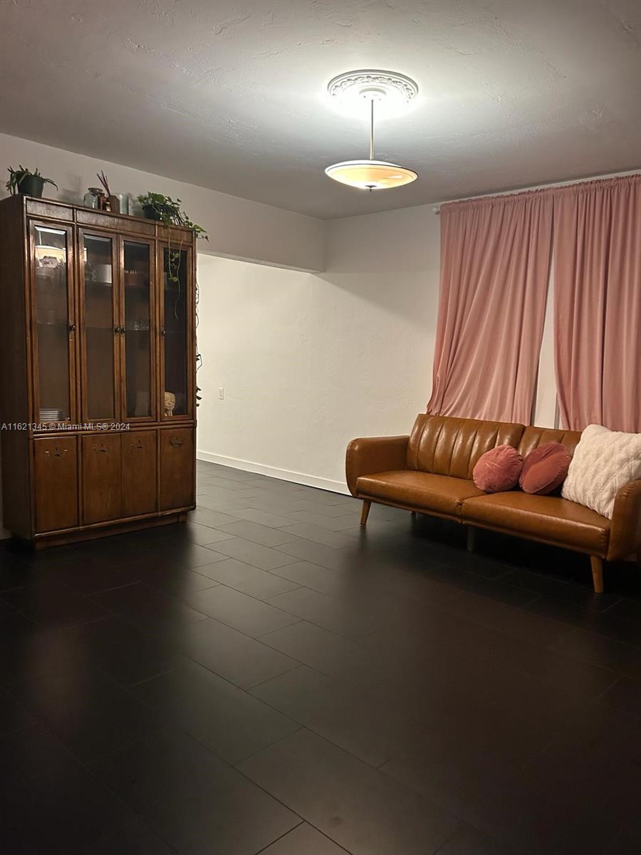 PINEWOOD PARK PL AMD 2ND - Residential Income