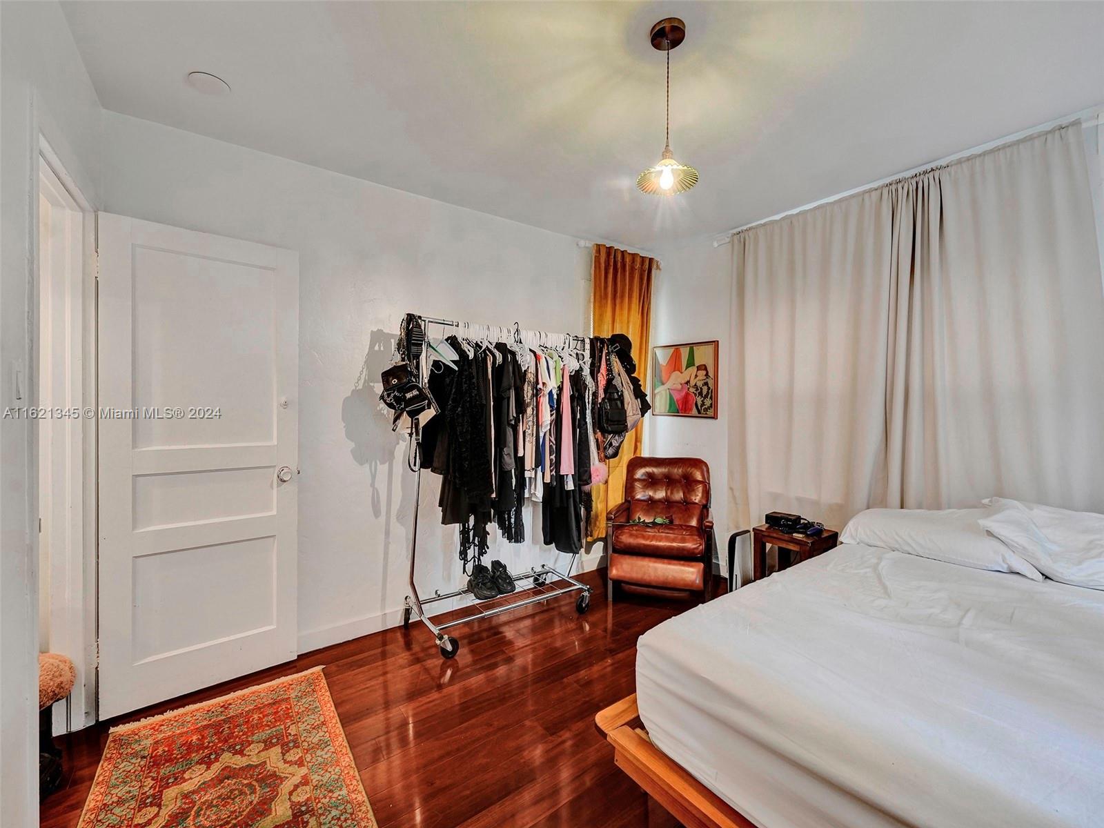 PINEWOOD PARK PL AMD 2ND - Residential Income