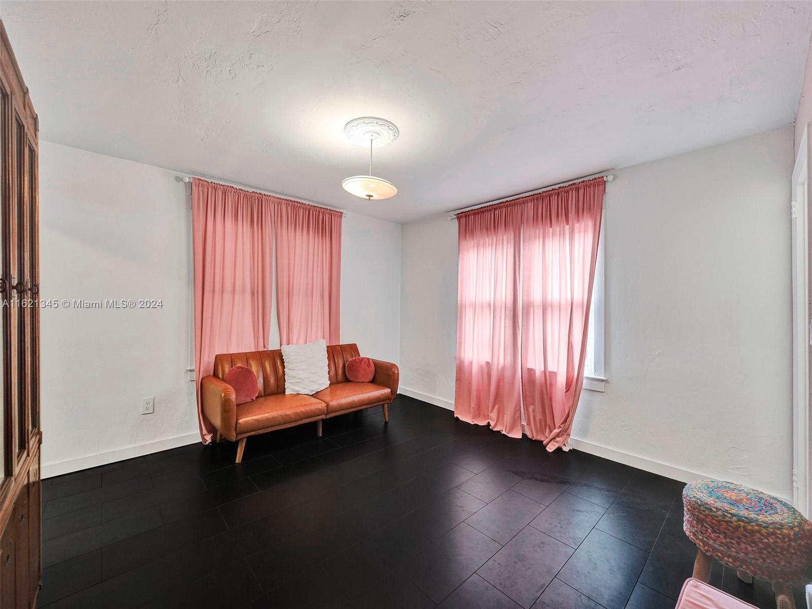 PINEWOOD PARK PL AMD 2ND - Residential Income