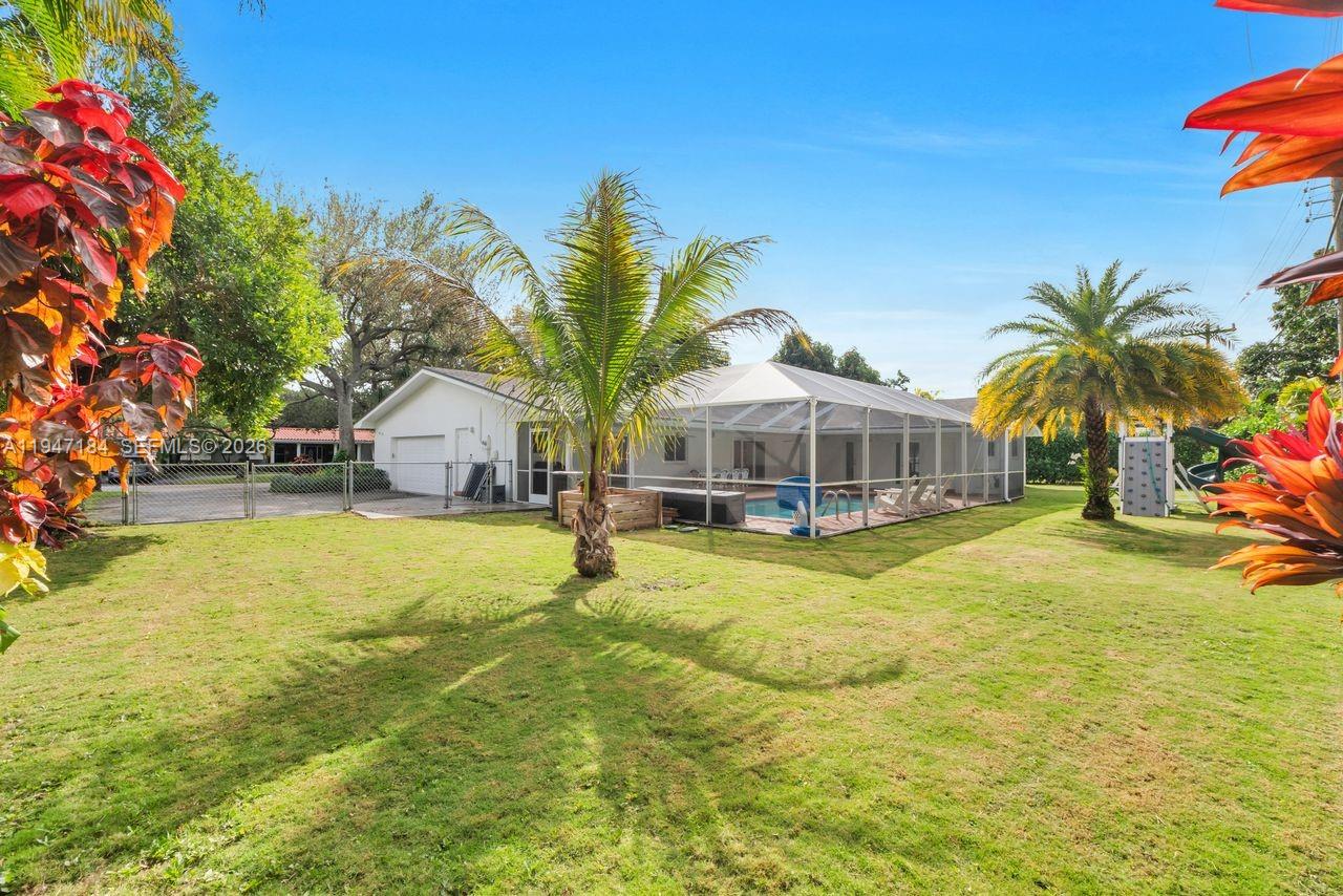 MANGOWOOD - Residential