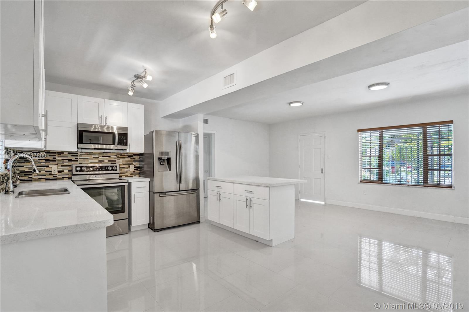 BRIAN MANORS - Residential