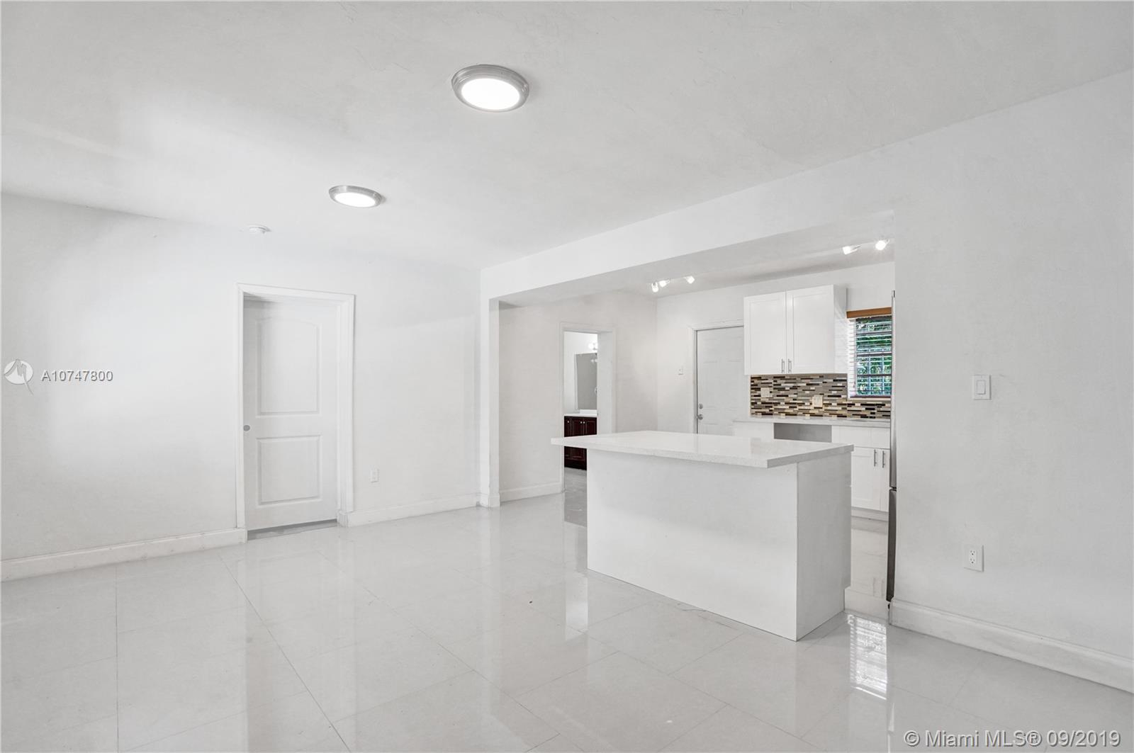 BRIAN MANORS - Residential