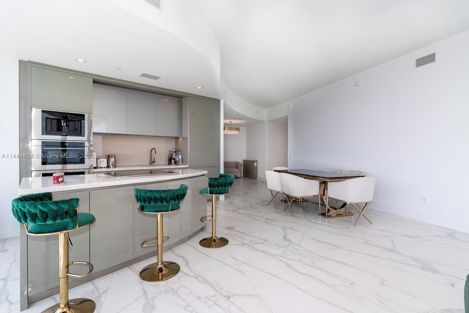 18975 COLLINS CONDO - Residential