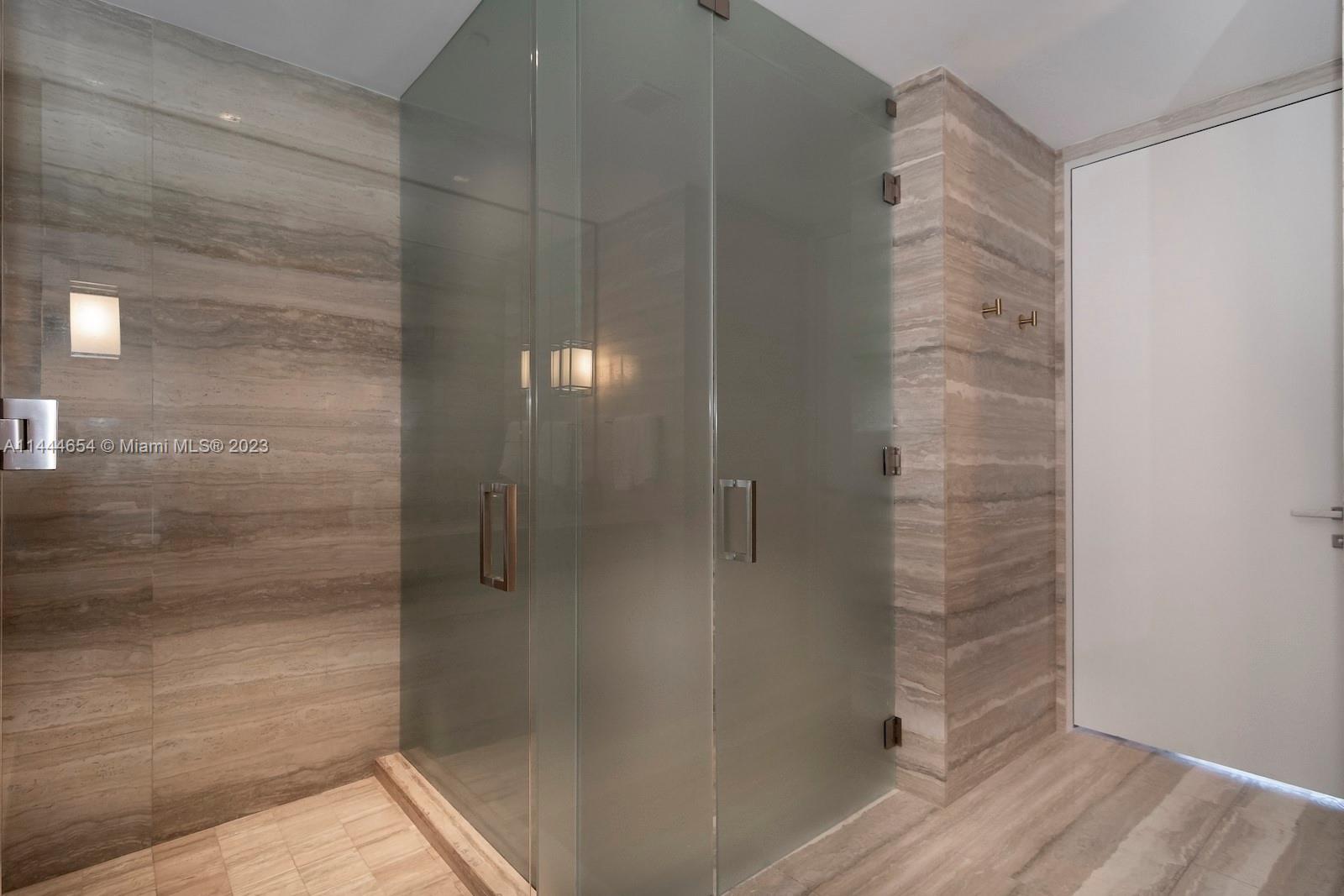 18975 COLLINS CONDO - Residential