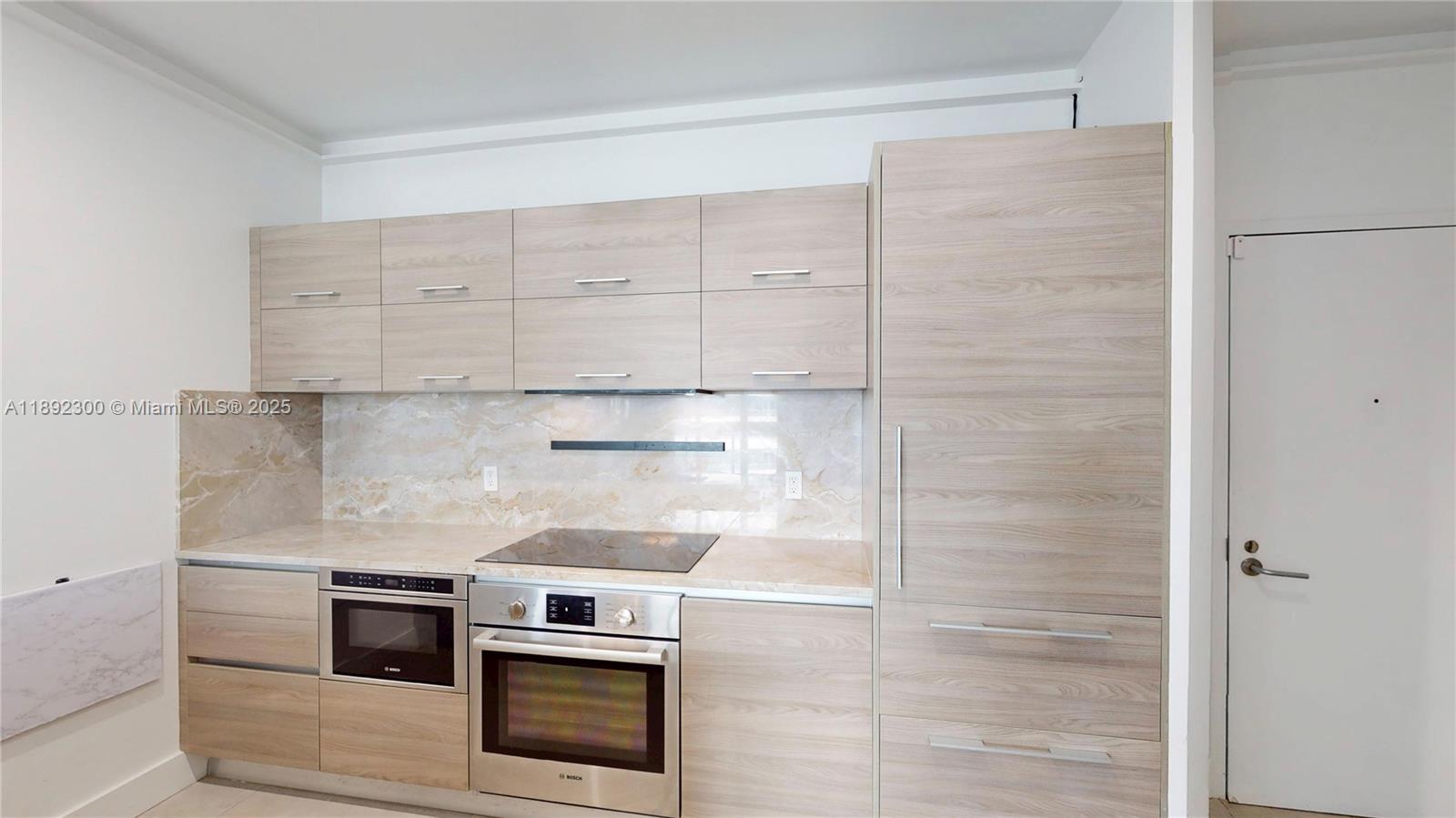 1300 S MIAMI AVENUE CONDO - Residential