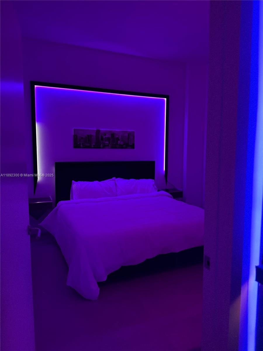 1300 S MIAMI AVENUE CONDO - Residential