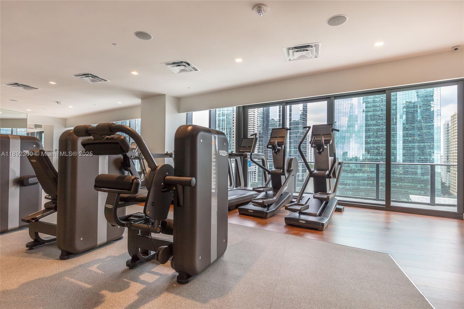 1300 S MIAMI AVENUE CONDO - Residential