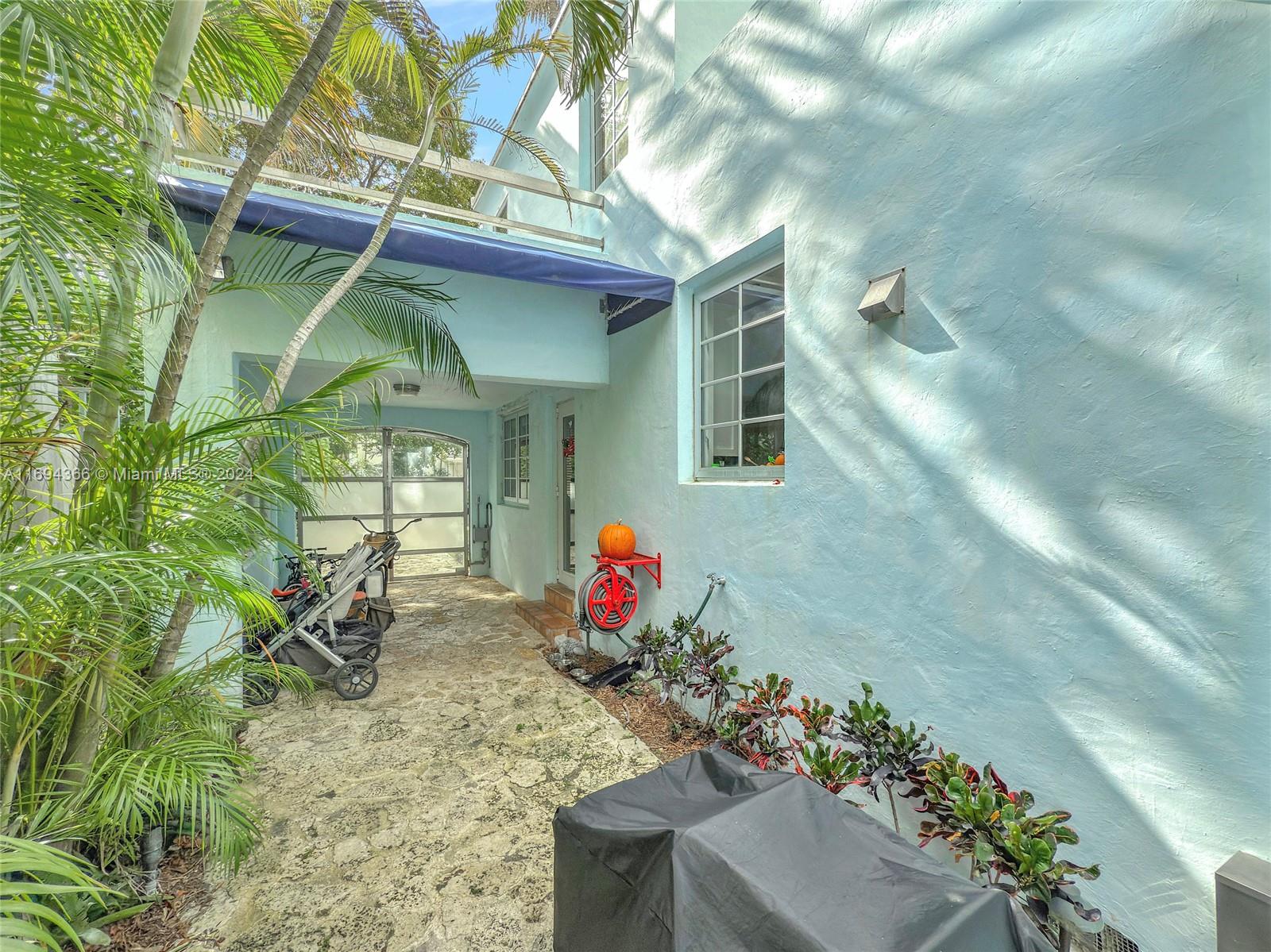 479 NE 56th St