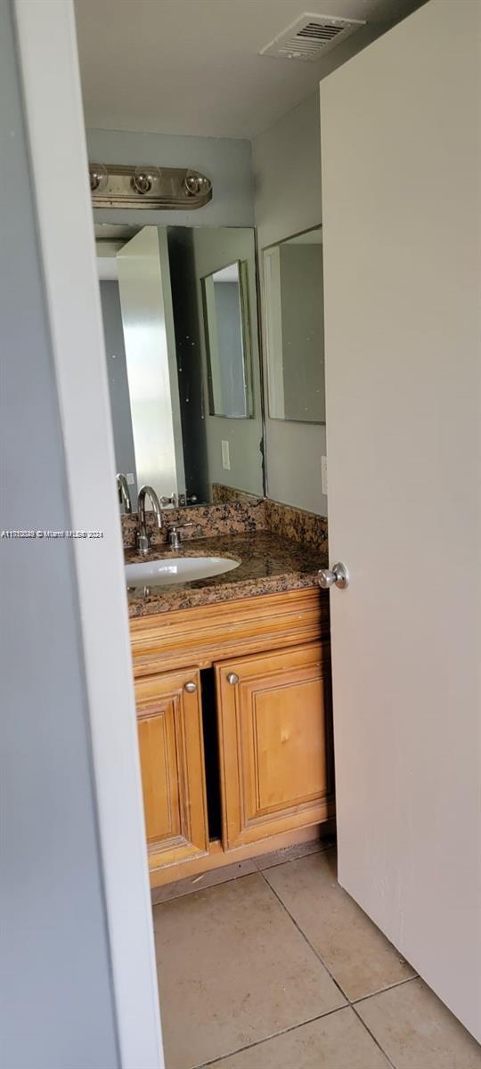 Palm Beach Grande Condo - Residential