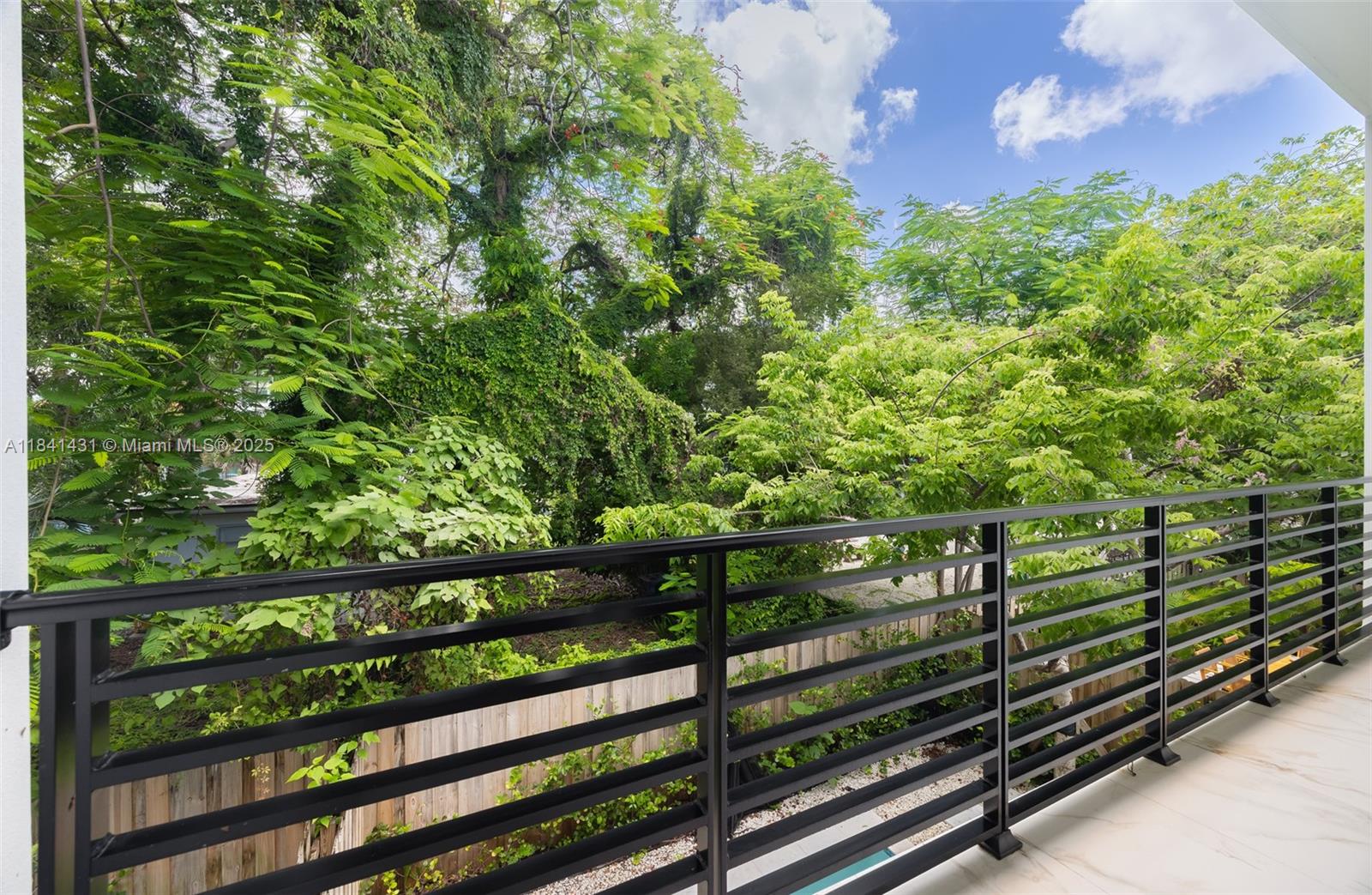 CARTERS ADDN TO COCONUT G - Residential