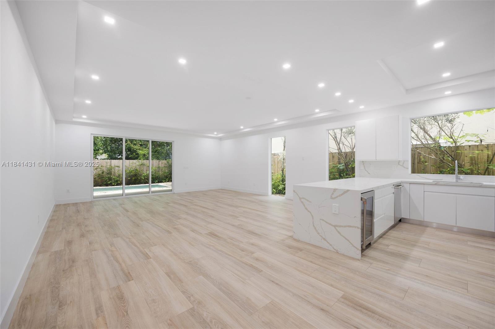 CARTERS ADDN TO COCONUT G - Residential