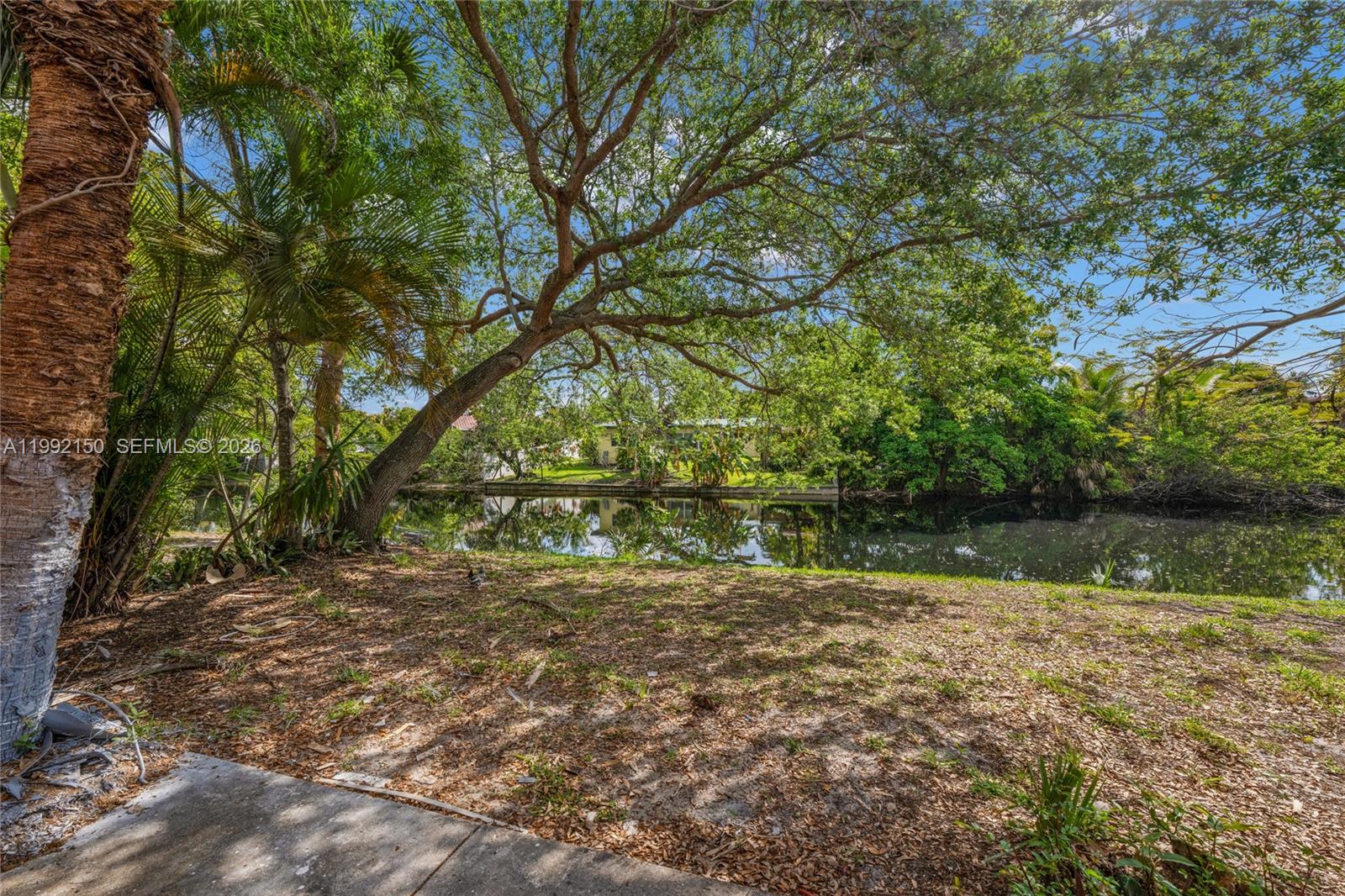 WIMBLEDON TOWNHOUSE I-17 - Residential