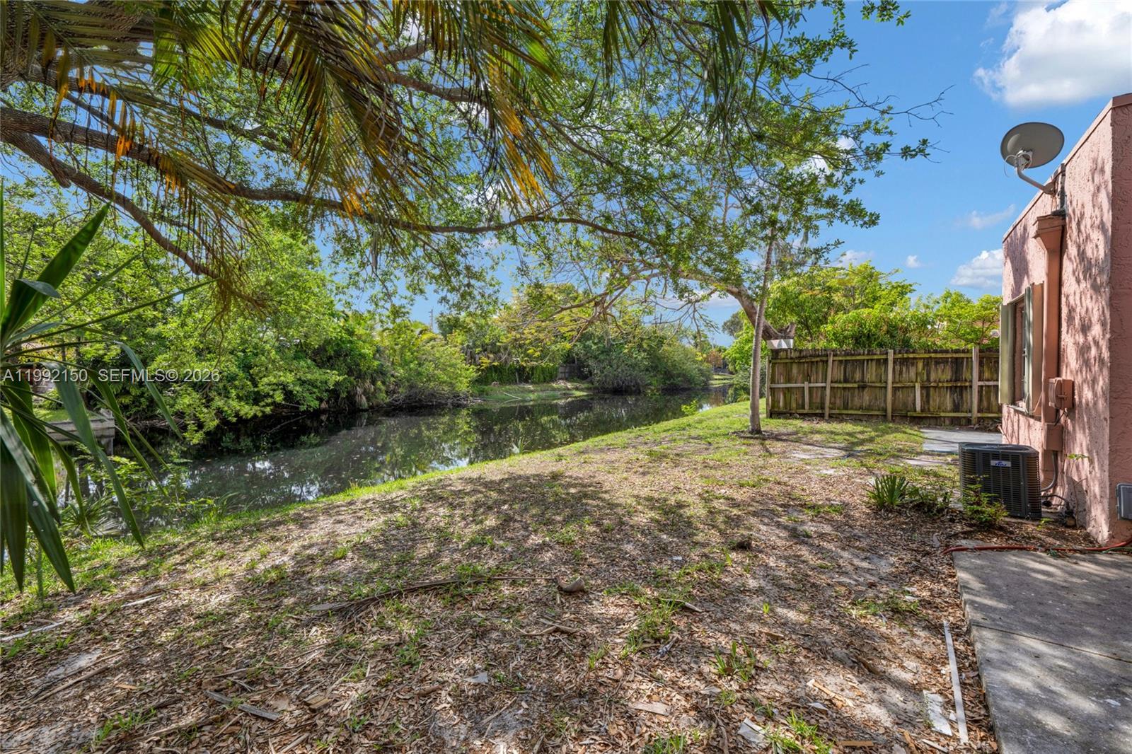 WIMBLEDON TOWNHOUSE I-17 - Residential