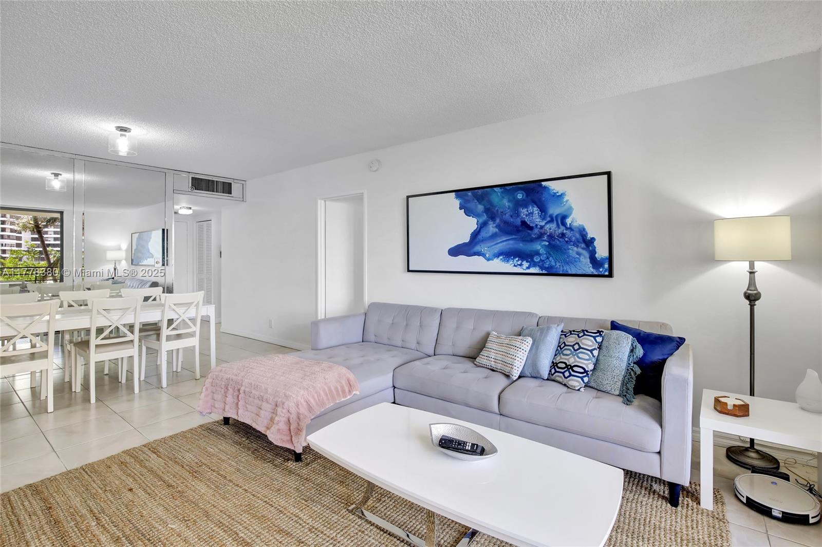 OLYMPUS CONDO PHASE - Residential