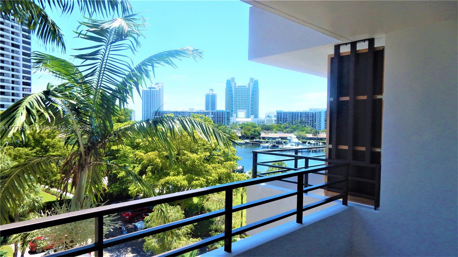 OLYMPUS CONDO PHASE - Residential