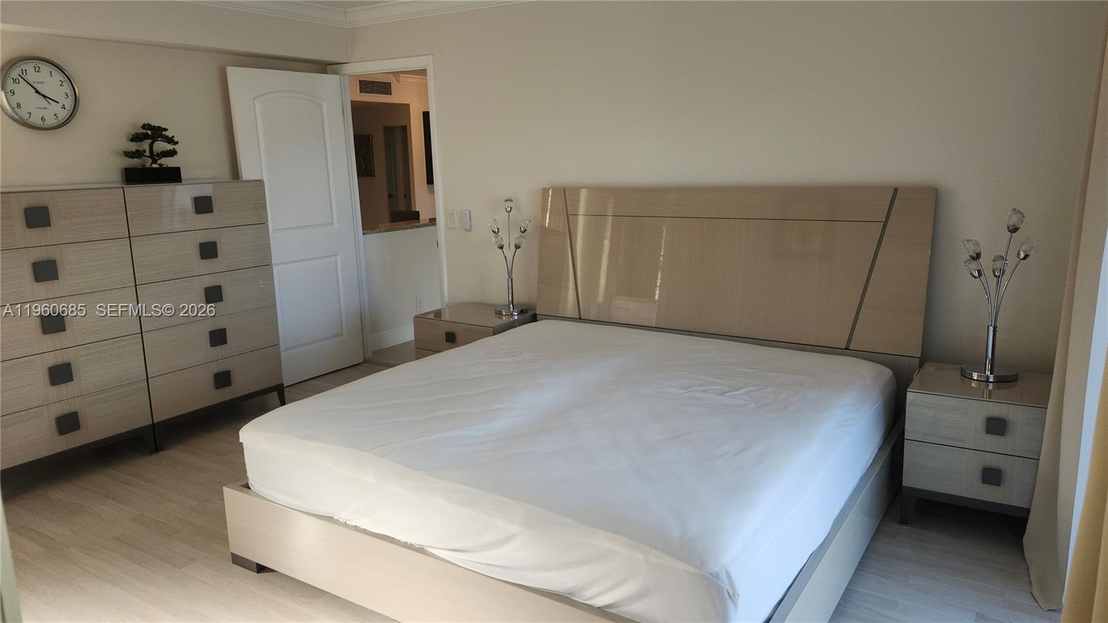 KINGS POINT PIEDMONT COND - Residential