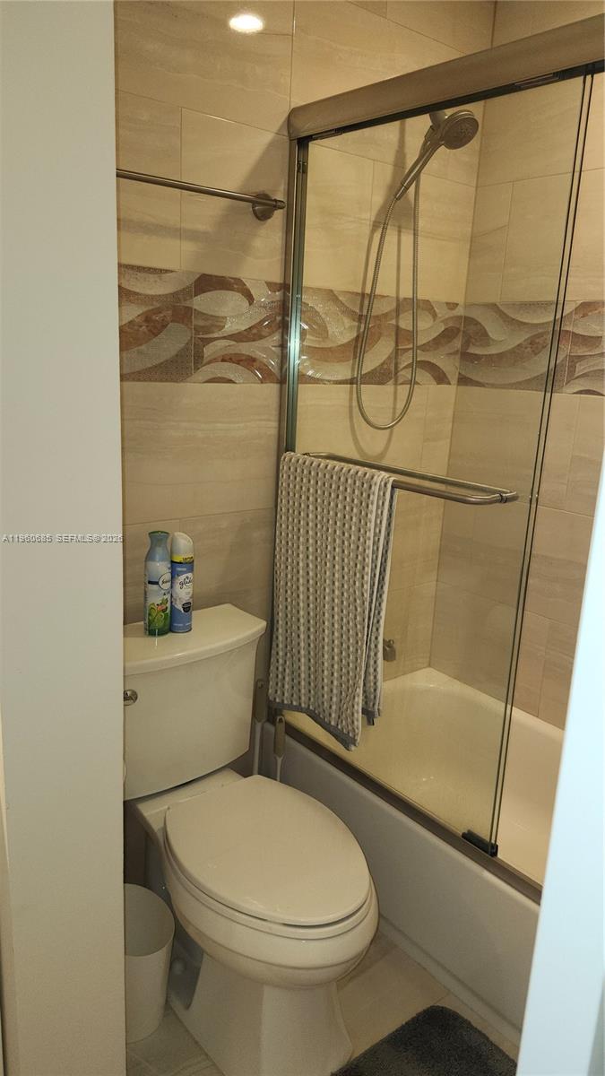 KINGS POINT PIEDMONT COND - Residential