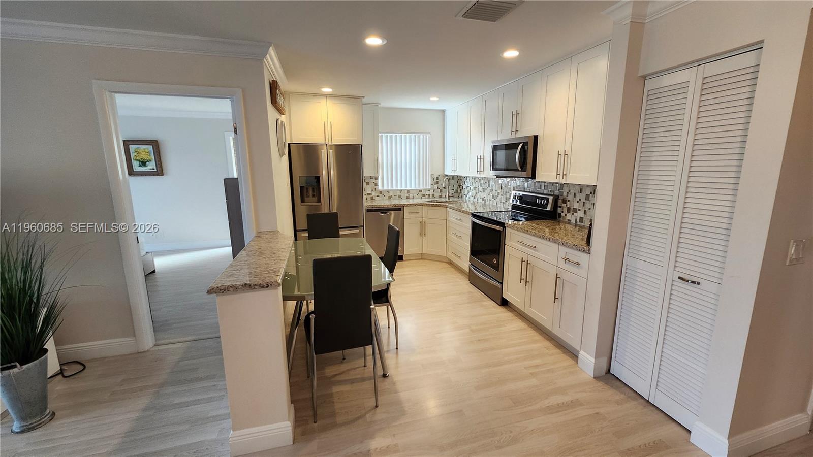 KINGS POINT PIEDMONT COND - Residential