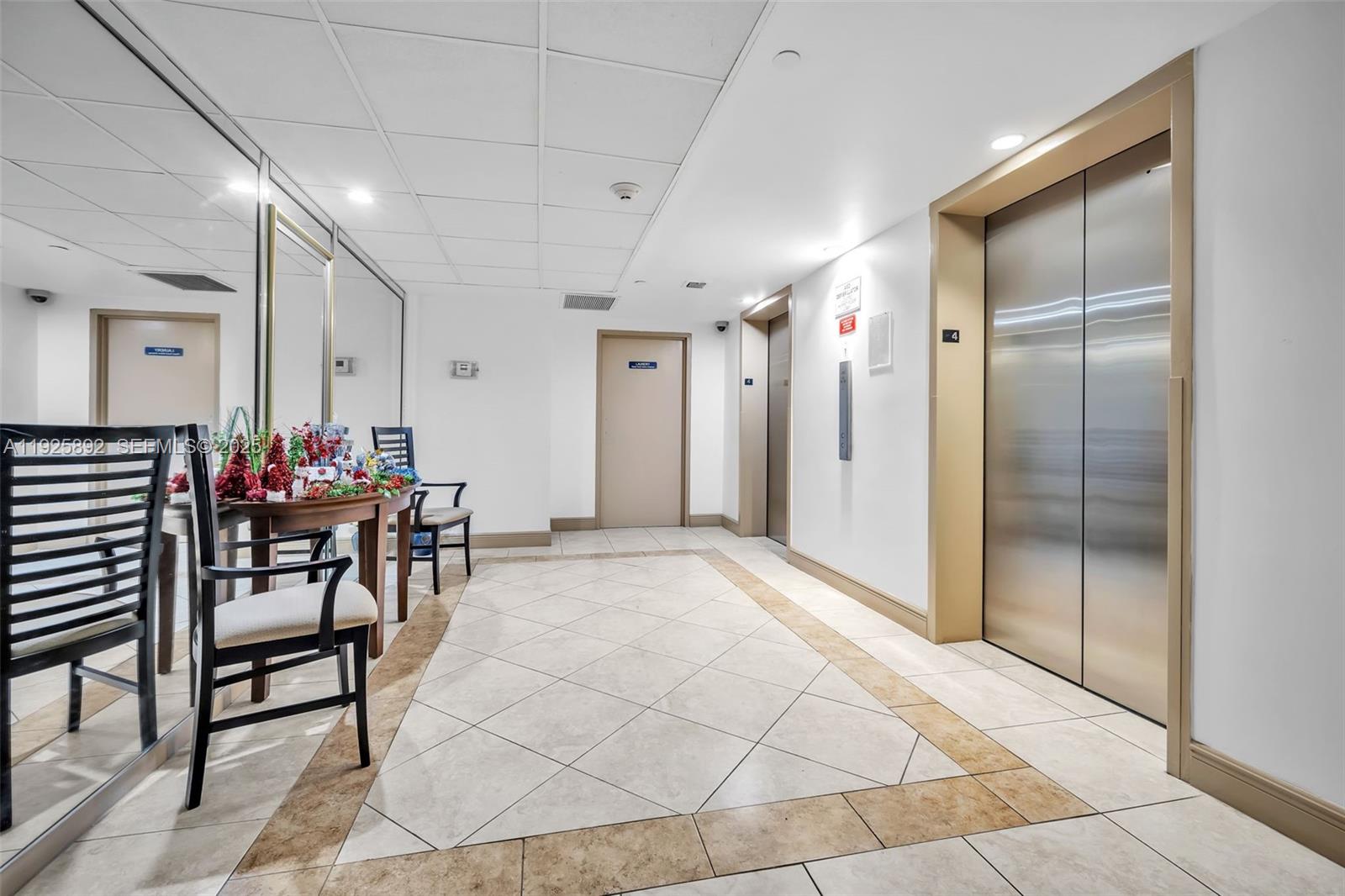 HILLCREST EAST NO 27 COND - Residential