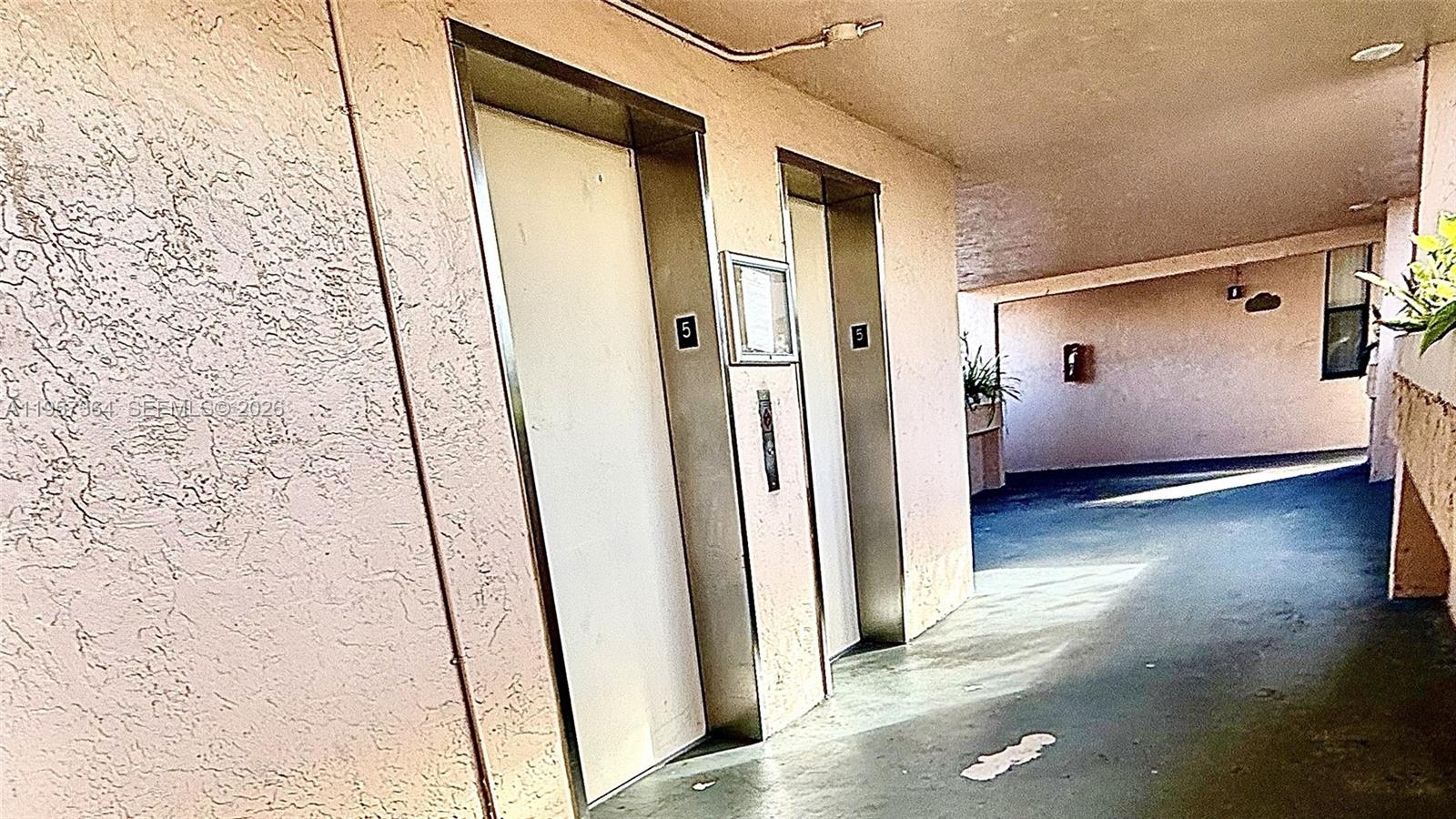 ROYAL PALM AT PLANTATION - Residential