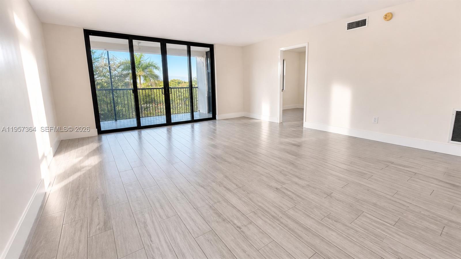 ROYAL PALM AT PLANTATION - Residential