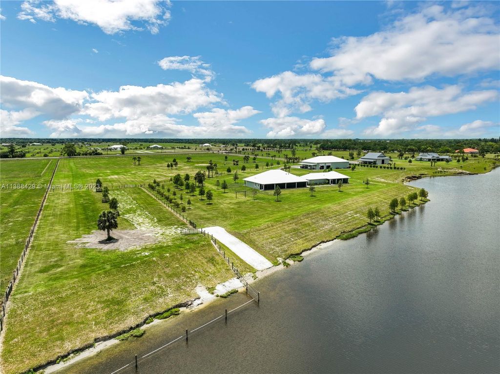 Photo of 8205 SW Kanner Hwy, Indian Town, FL 34956 (MLS # A11388429)