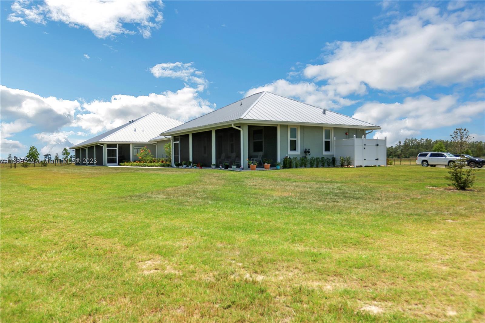 BOX RANCH GROVES A PLAT O - Residential