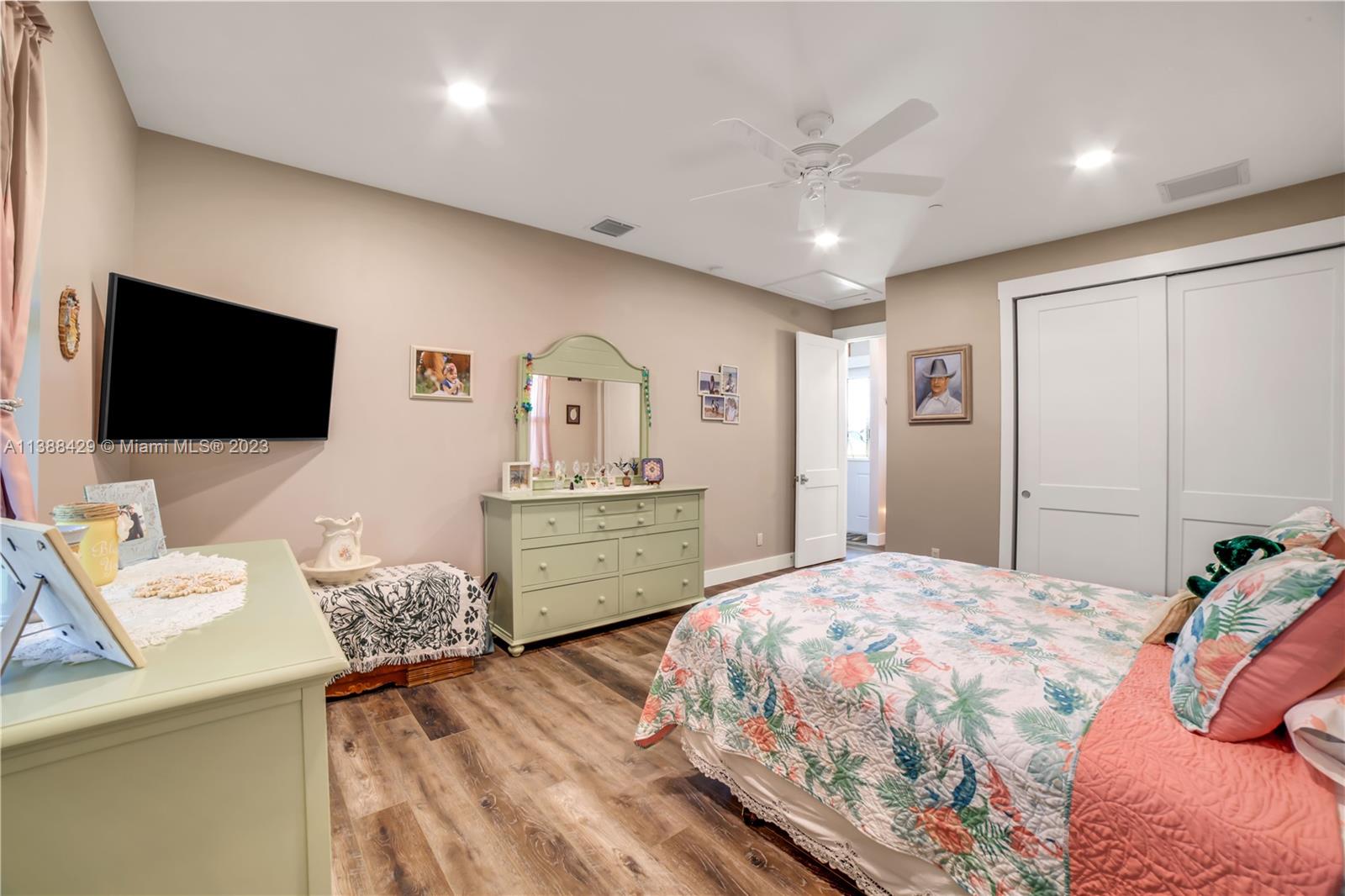 BOX RANCH GROVES A PLAT O - Residential