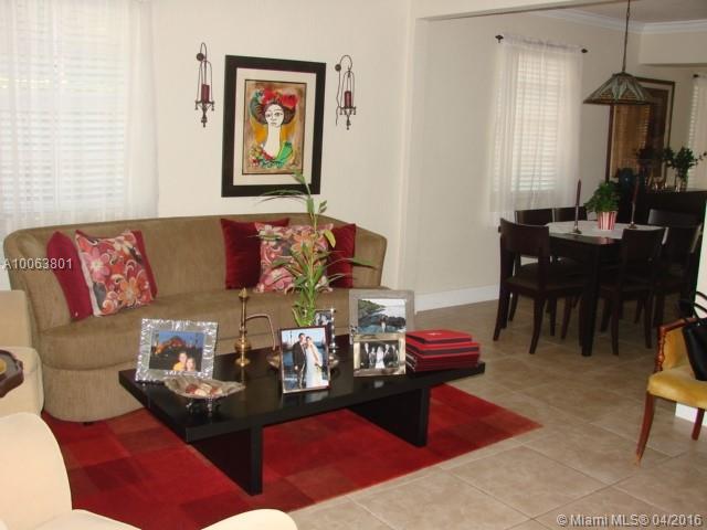 SUNSET PINES - Residential Lease