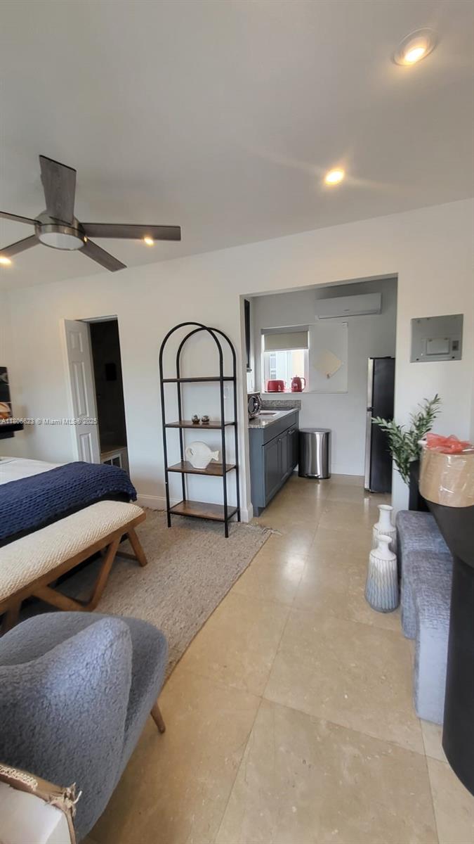 HOLLYWOOD BEACH FIRST ADD - Residential Income