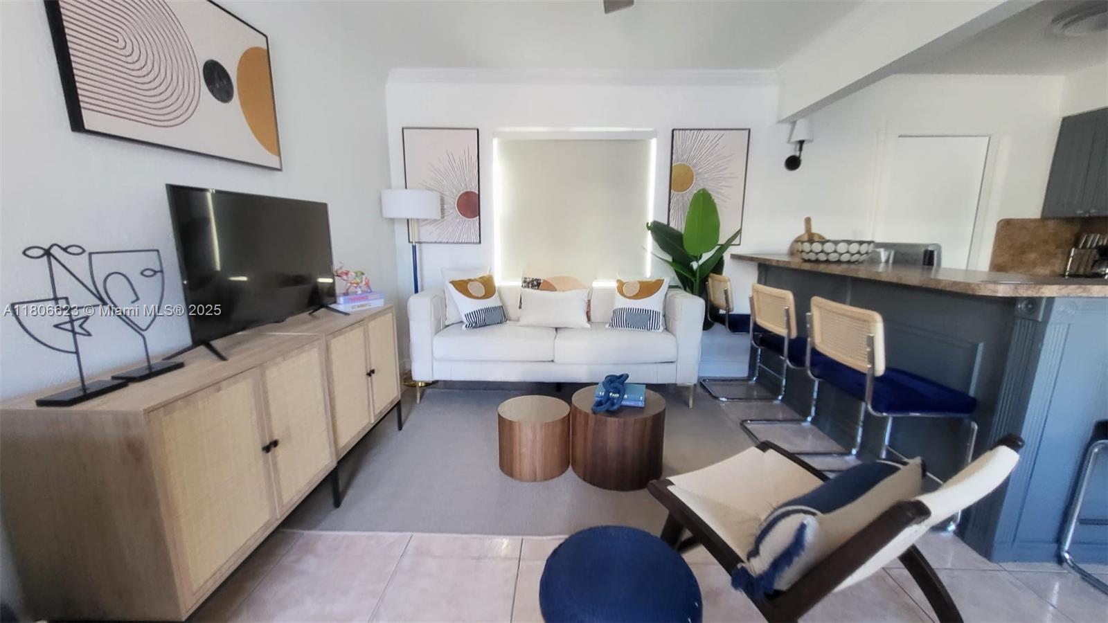 HOLLYWOOD BEACH FIRST ADD - Residential Income