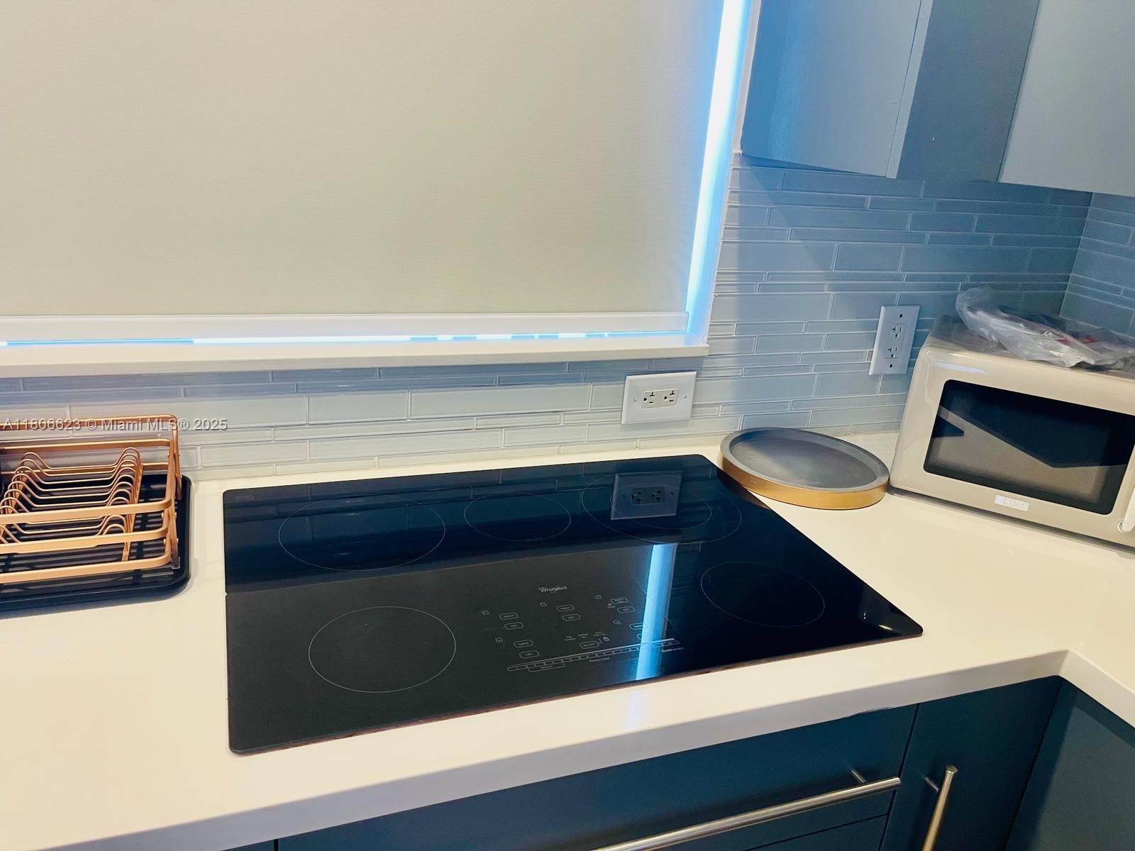 HOLLYWOOD BEACH FIRST ADD - Residential Income