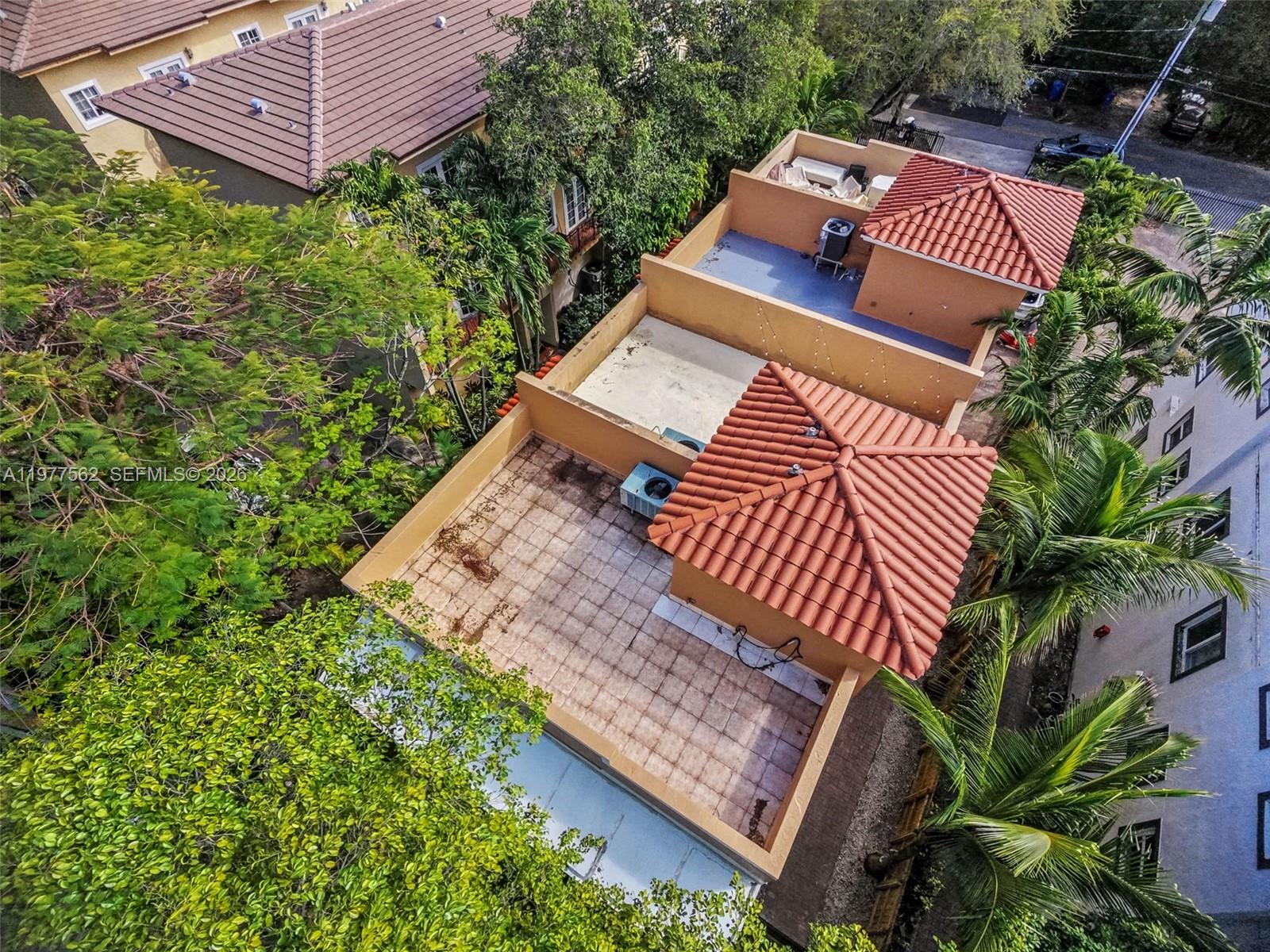 PALM TERRACE - Residential Income