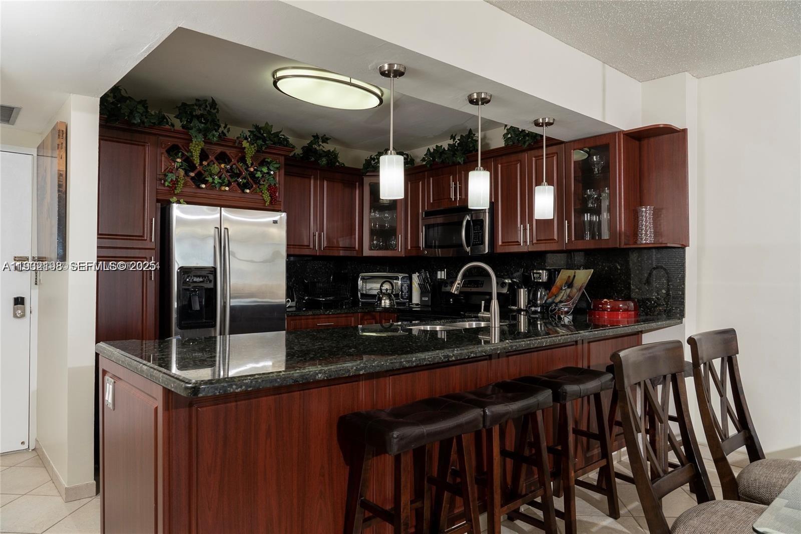 SEA AIR TOWERS CONDO - Residential