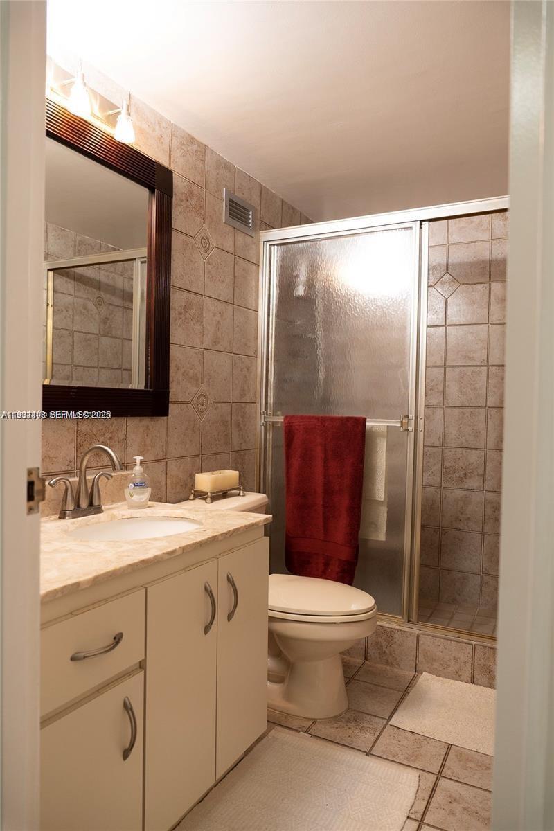 SEA AIR TOWERS CONDO - Residential